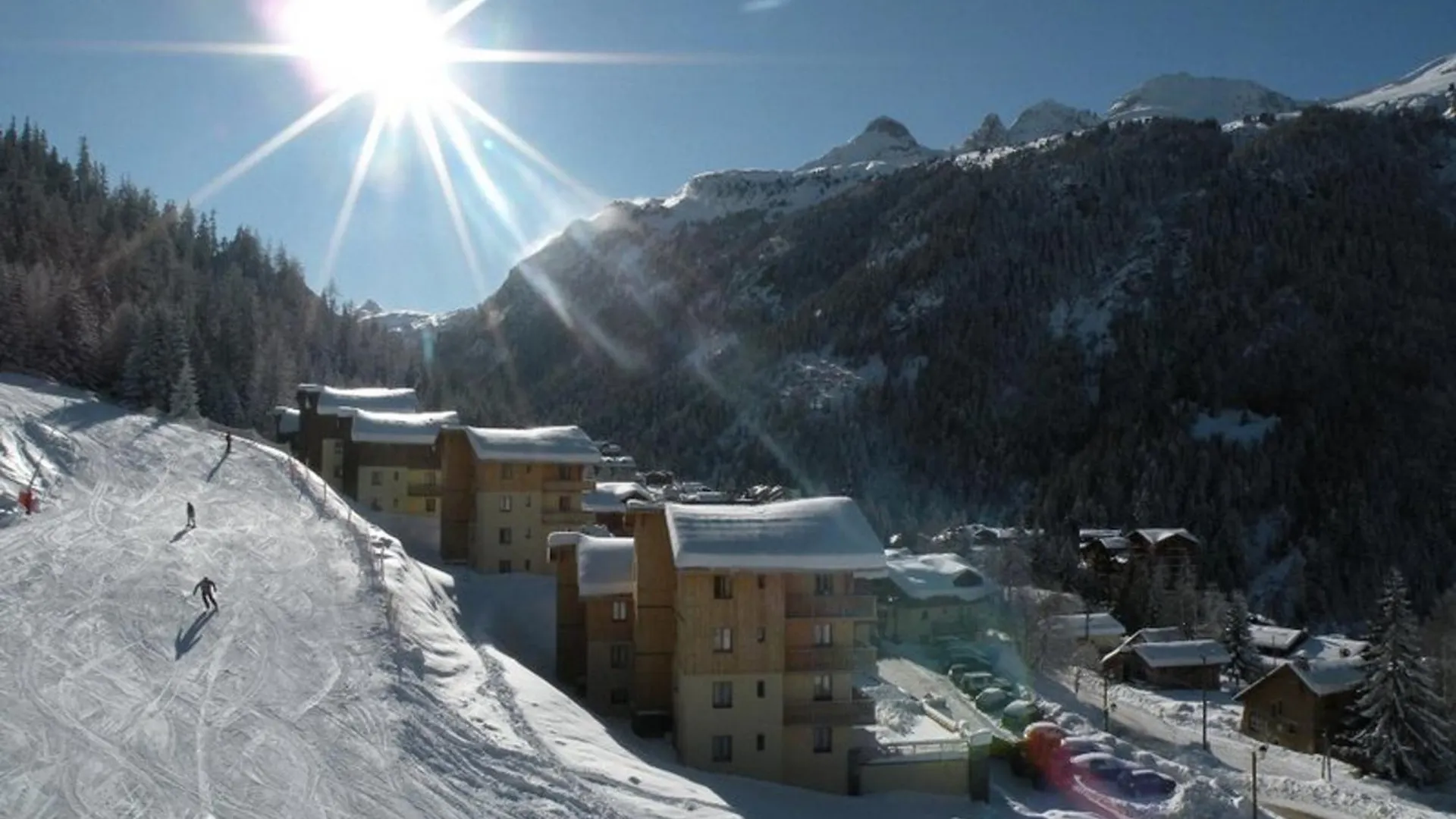 Confort Et Wifi Gratuit : Appartement 3 Pieces Pour 4-6 Personnes, Proche Pistes Et Remontees Mecaniques - Fr-1-265-307 Modane Daire
